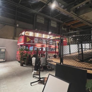 LINE_ALBUM_某鉄工所　テナント工事　着工前⇨着工後⇨オープン前_250228_4